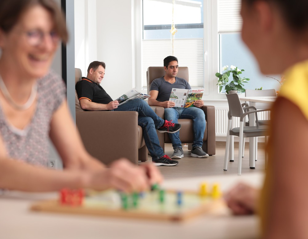 Wohnverbund - spielen mit Patienten